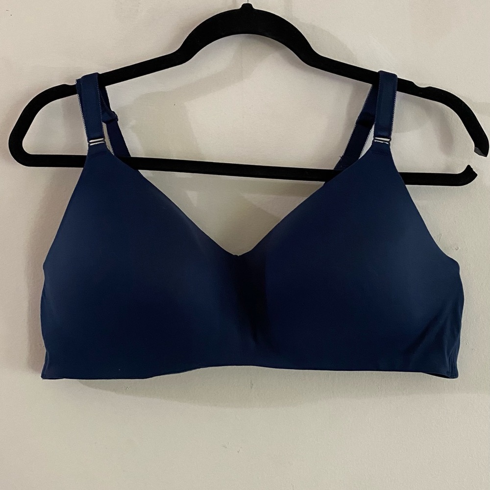 Torrid wireless bra 42C